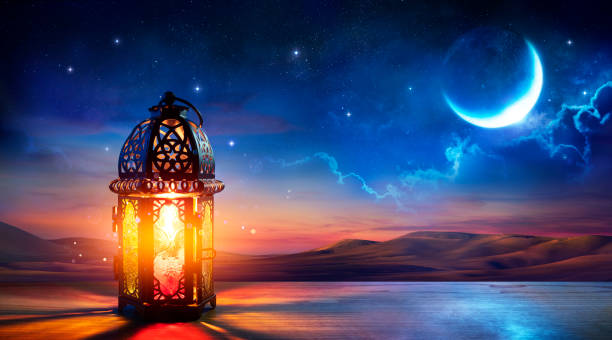 The last ten of Ramadan (في العشر الآواخر من رمضان)